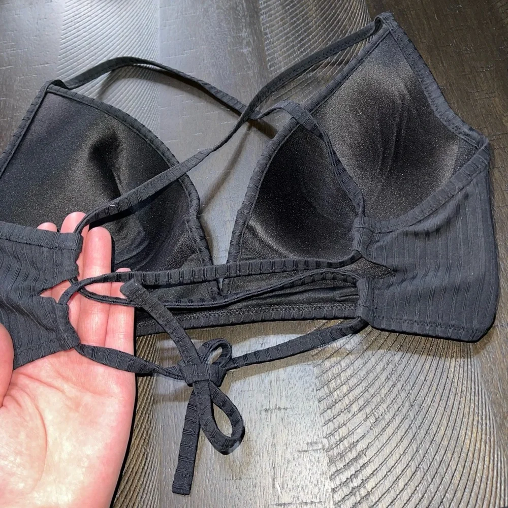 Black Ribbed Bikini Set - Picture 5 of 5